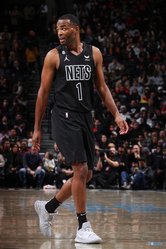 的转会动向 的转会动向